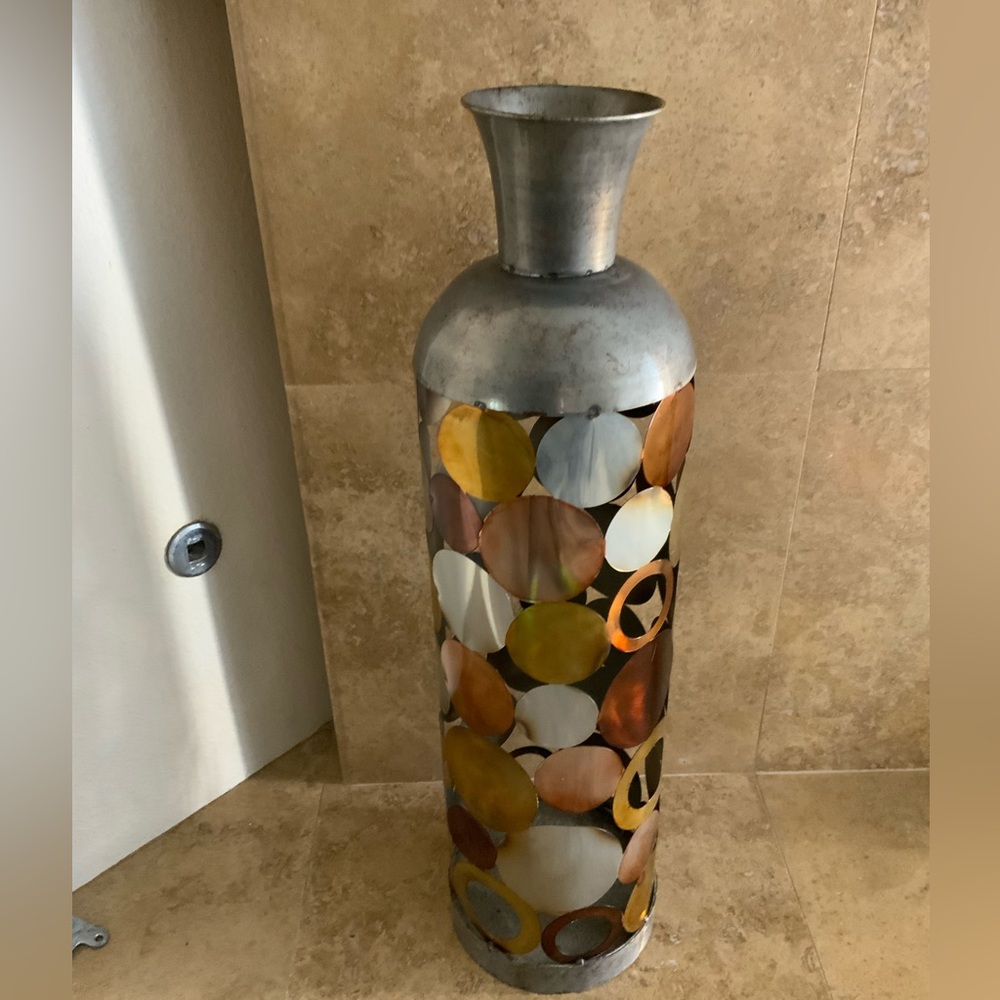 Large 29" retro bohemian 1950’s antique vintage steel metal vase - Picture 3 of 8
